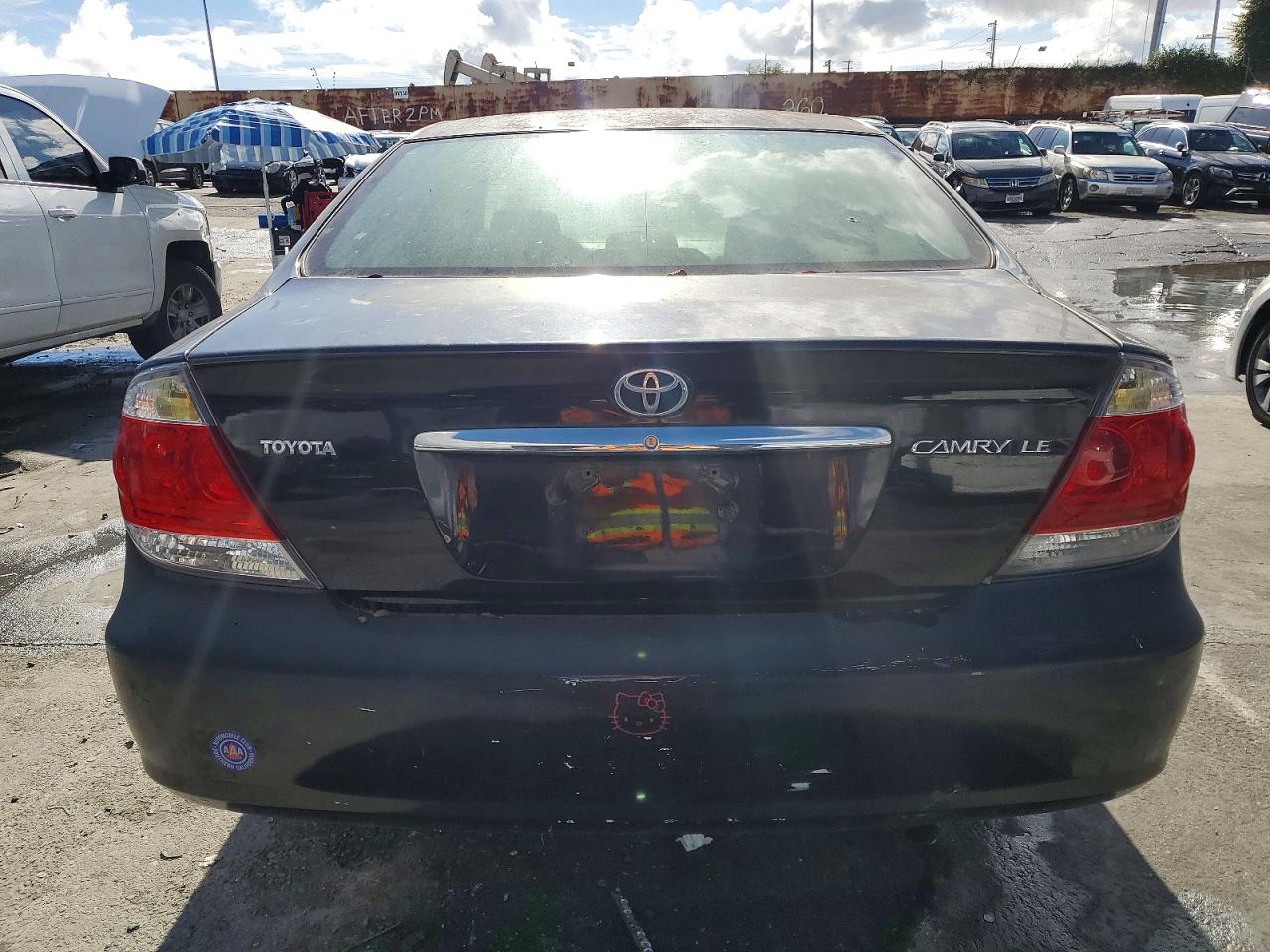 2005 TOYOTA CAMRY LE photo 6