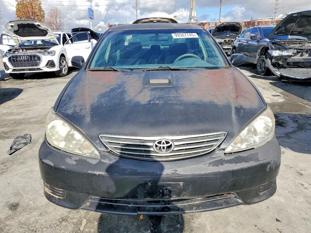 2005 TOYOTA CAMRY LE photo 5