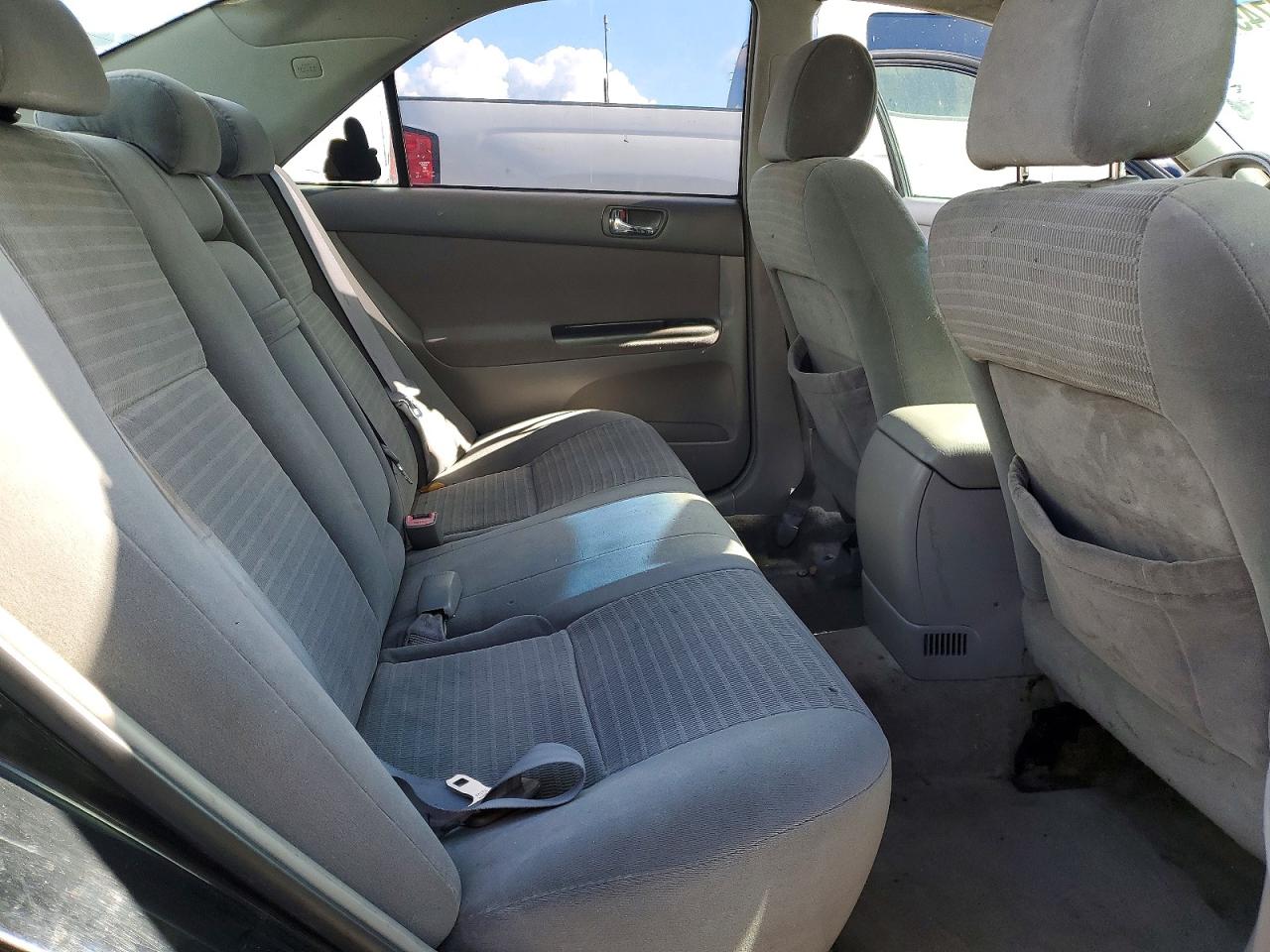 2005 TOYOTA CAMRY LE photo 10