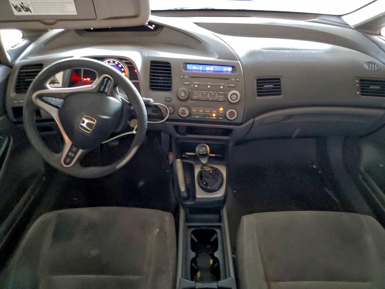 2010 HONDA CIVIC LX photo 8
