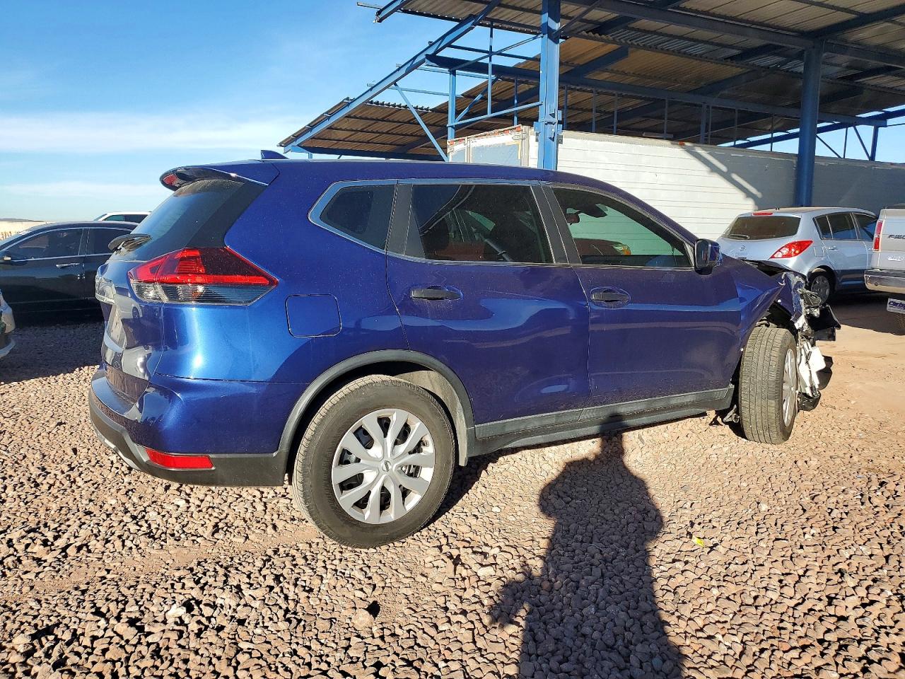 2020 NISSAN ROGUE S photo 5