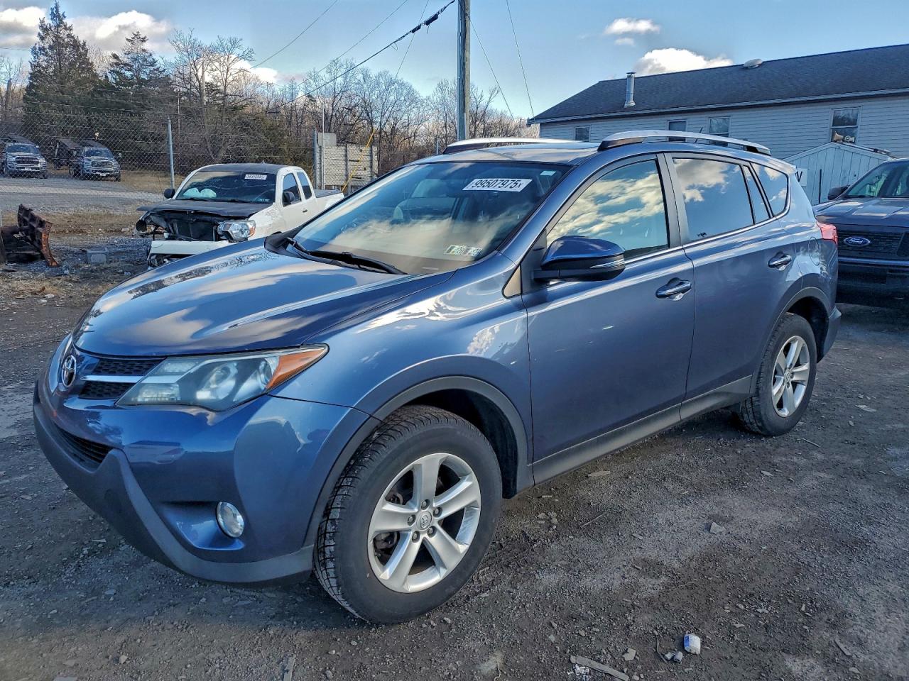2014 TOYOTA RAV4
