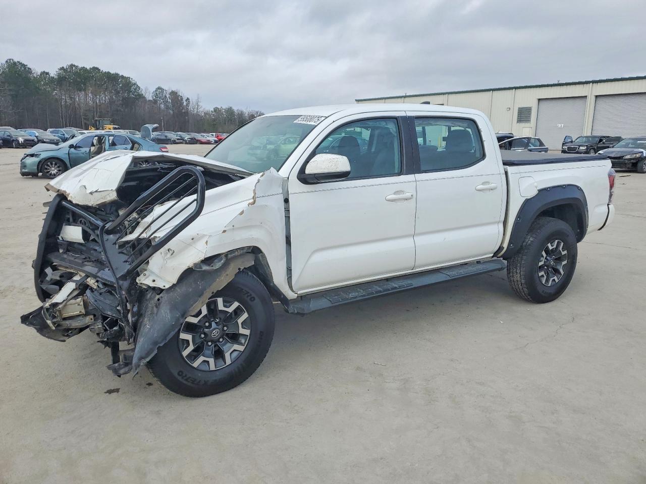 2017 TOYOTA TACOMA