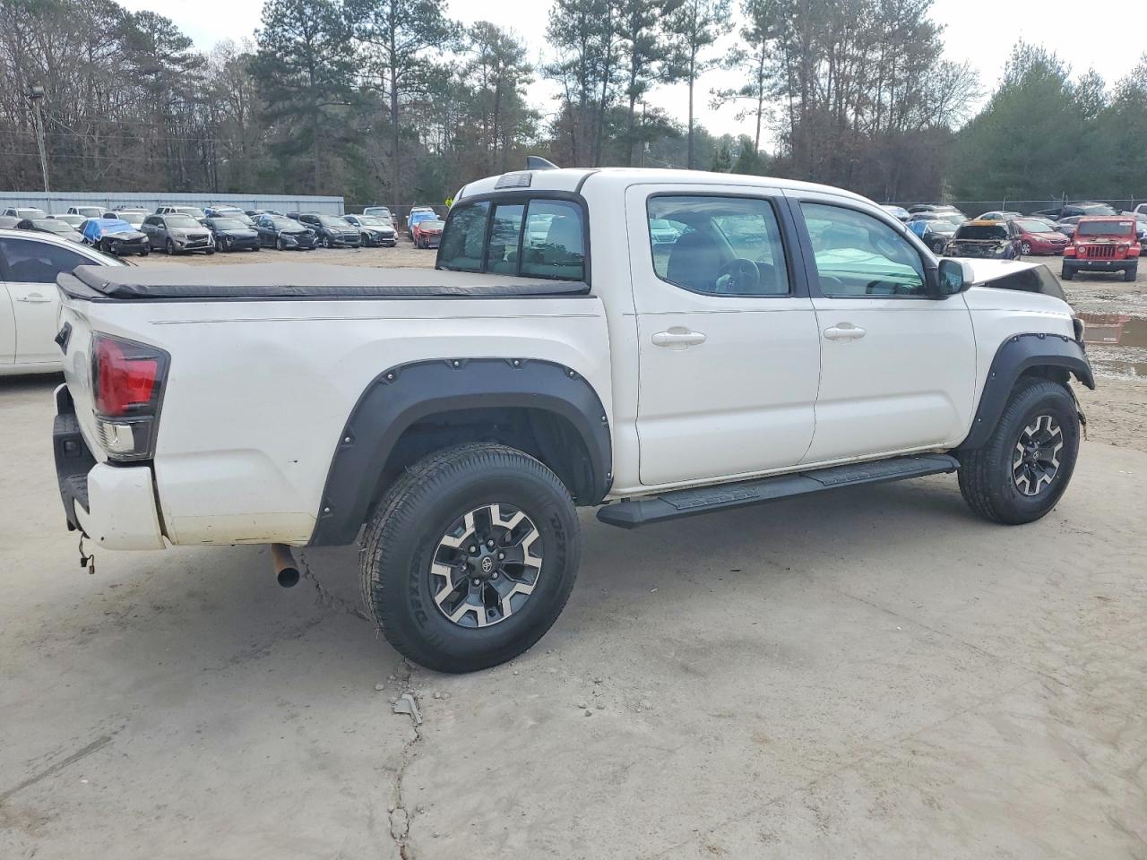 2017 TOYOTA TACOMA DOUBLE CAB photo 3