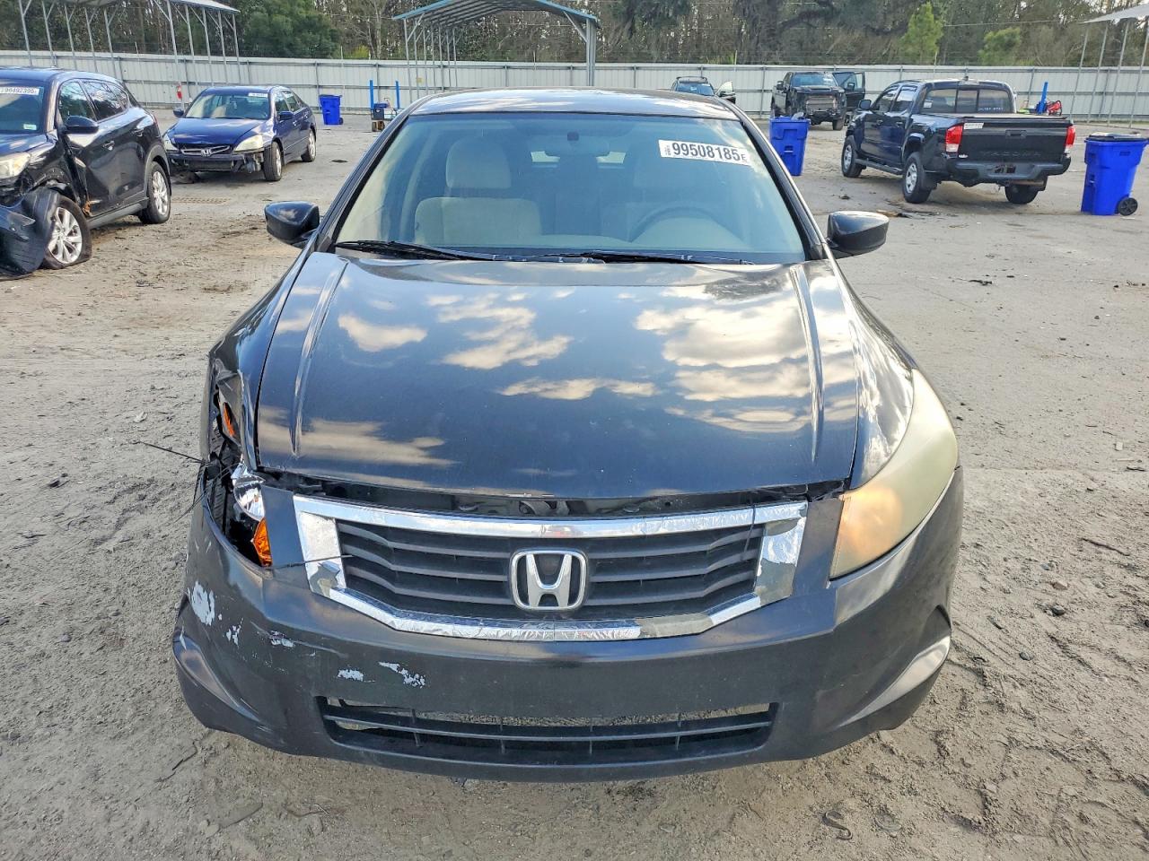 2010 HONDA ACCORD LX photo 5