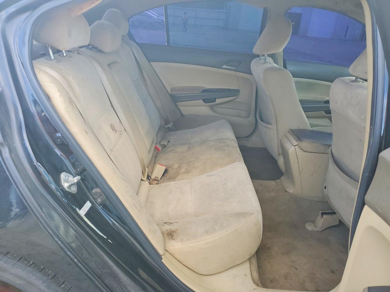 2010 HONDA ACCORD LX photo 10