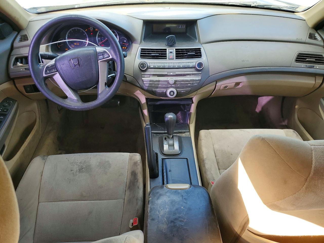 2010 HONDA ACCORD LX photo 8