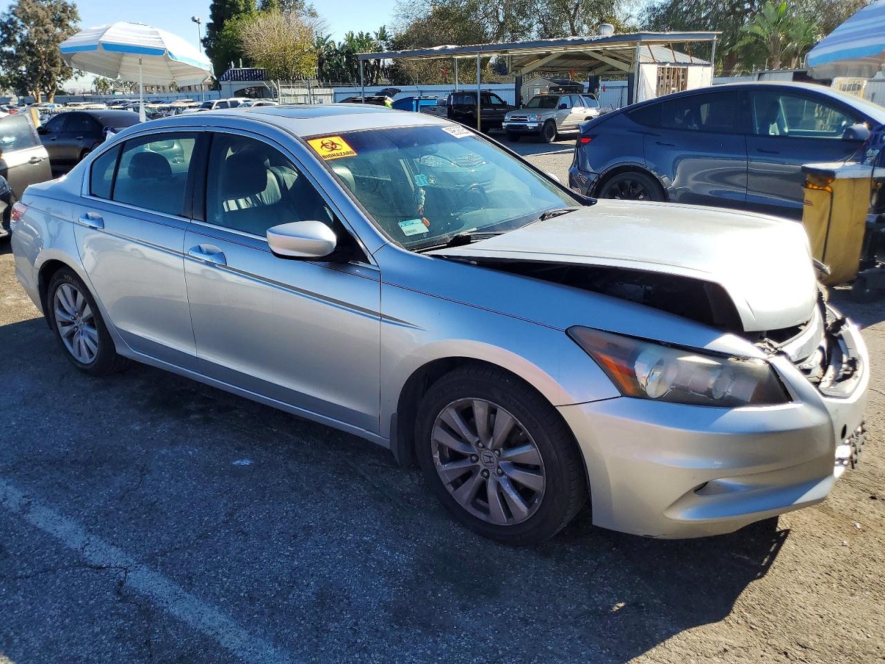 2011 HONDA ACCORD EXL photo 4
