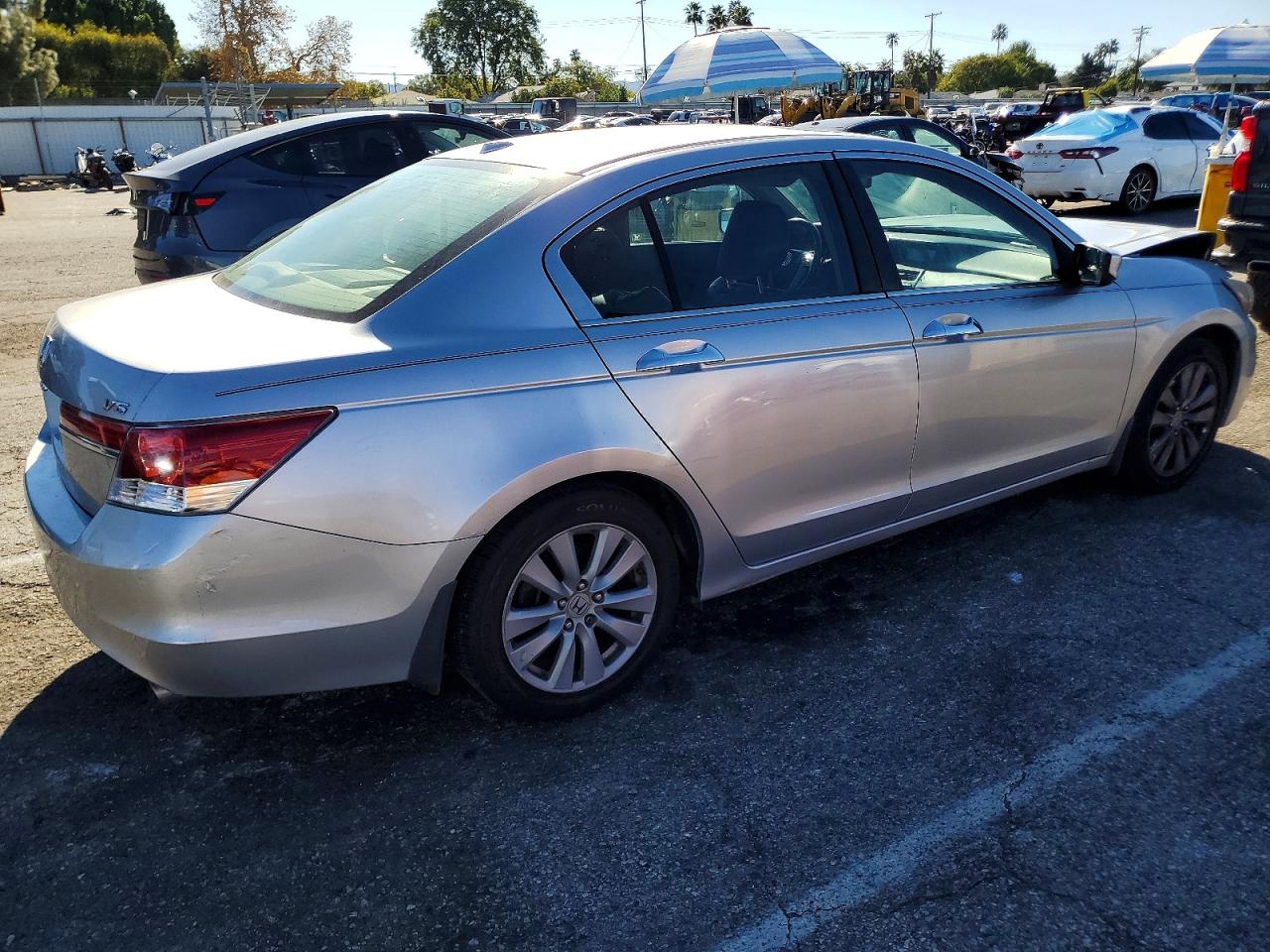 2011 HONDA ACCORD EXL photo 3