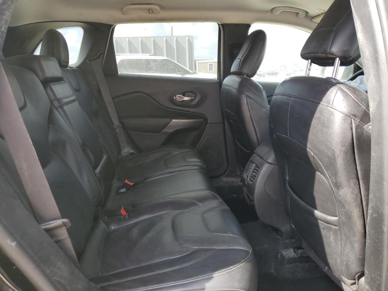 2019 JEEP CHEROKEE LIMITED photo 11