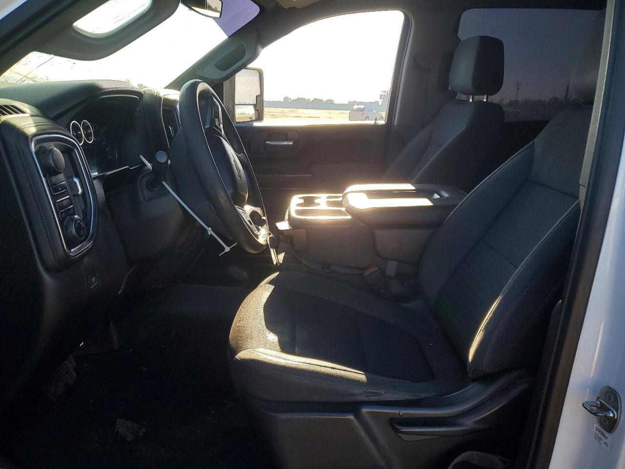 2020 CHEVROLET SILVERADO K2500 HEAVY DUTY LT photo 7