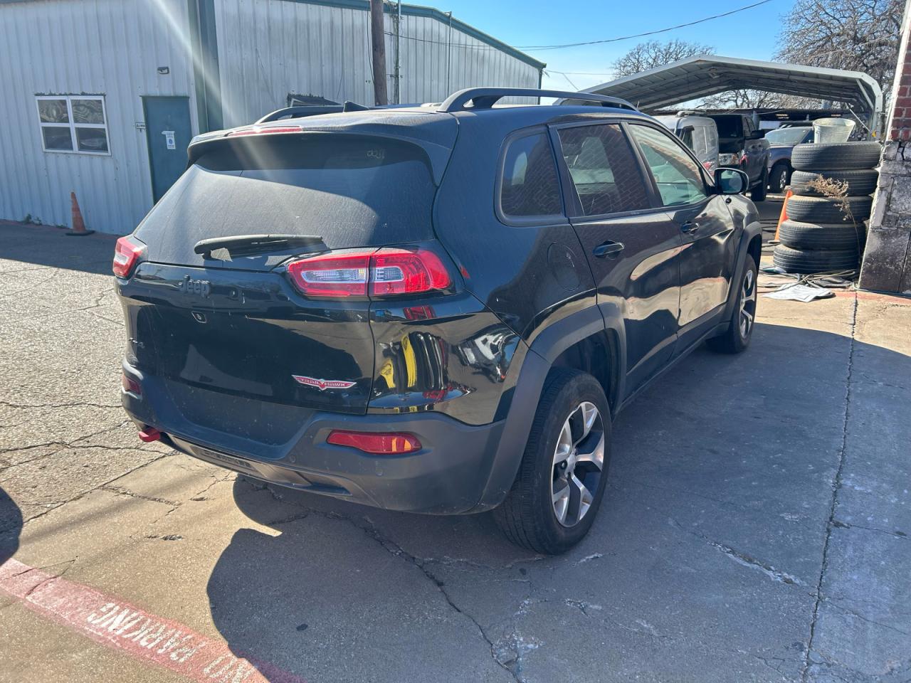 2018 JEEP CHEROKEE TRAILHAWK photo 4