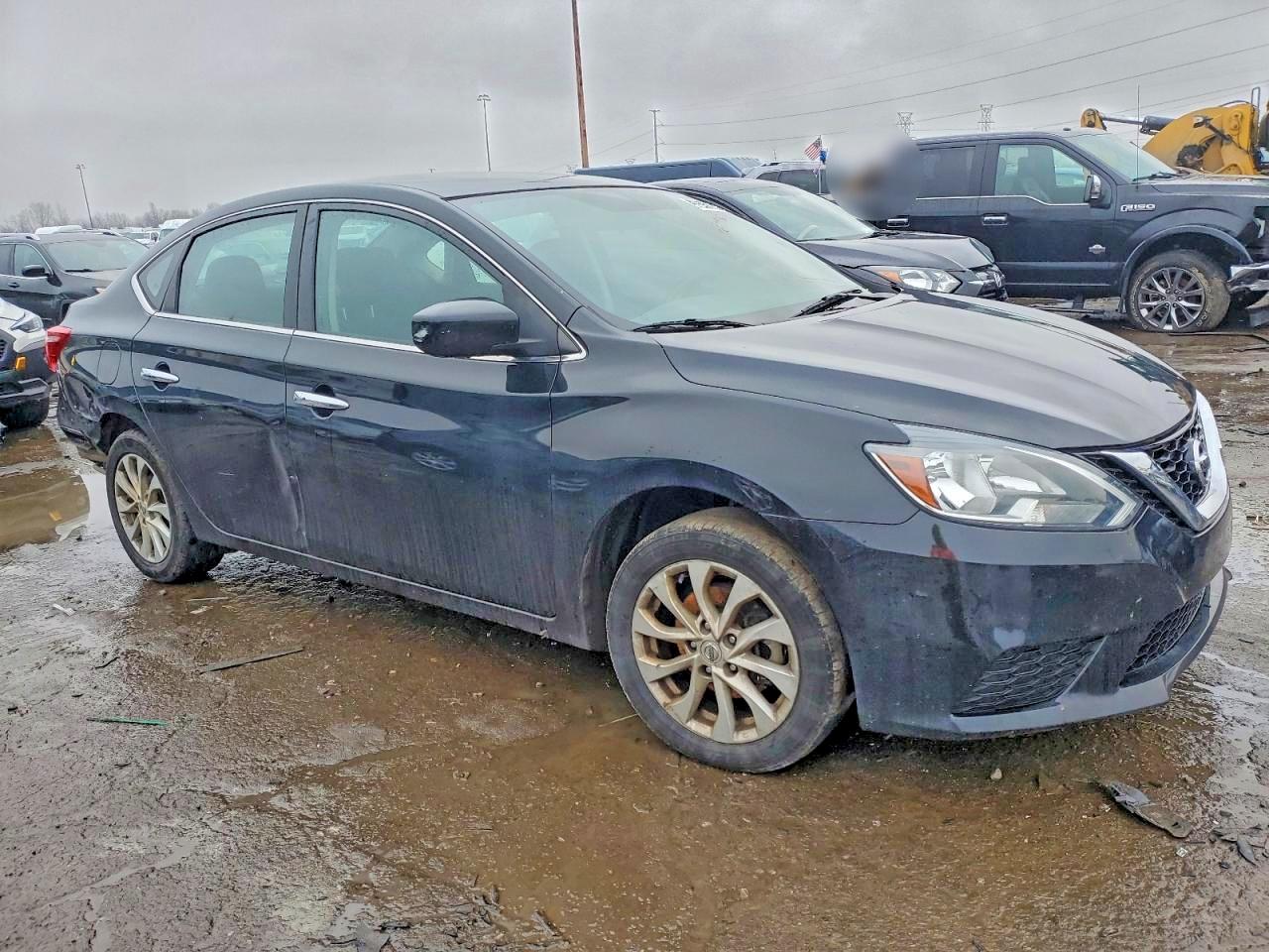 2019 NISSAN SENTRA S photo 4