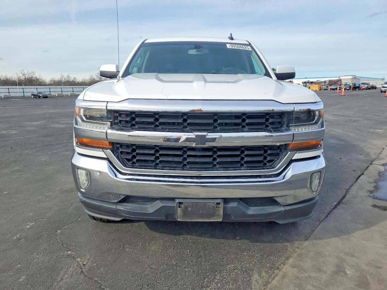 2017 CHEVROLET SILVERADO C1500 LT photo 9