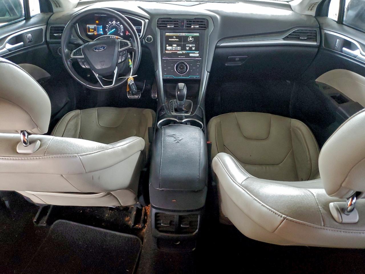 2015 FORD FUSION TITANIUM photo 8