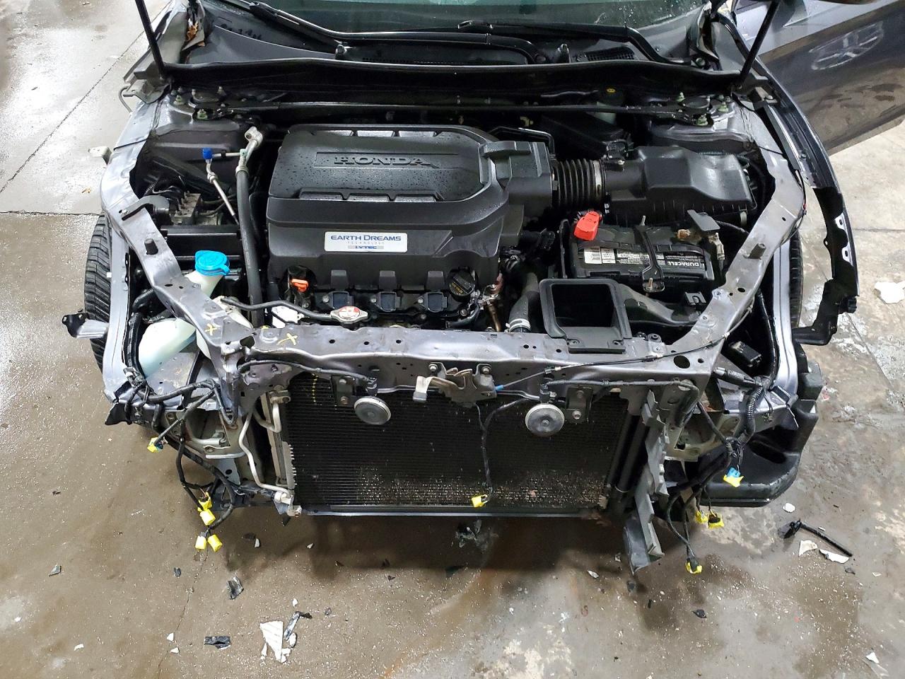 2017 HONDA ACCORD EXL photo 11