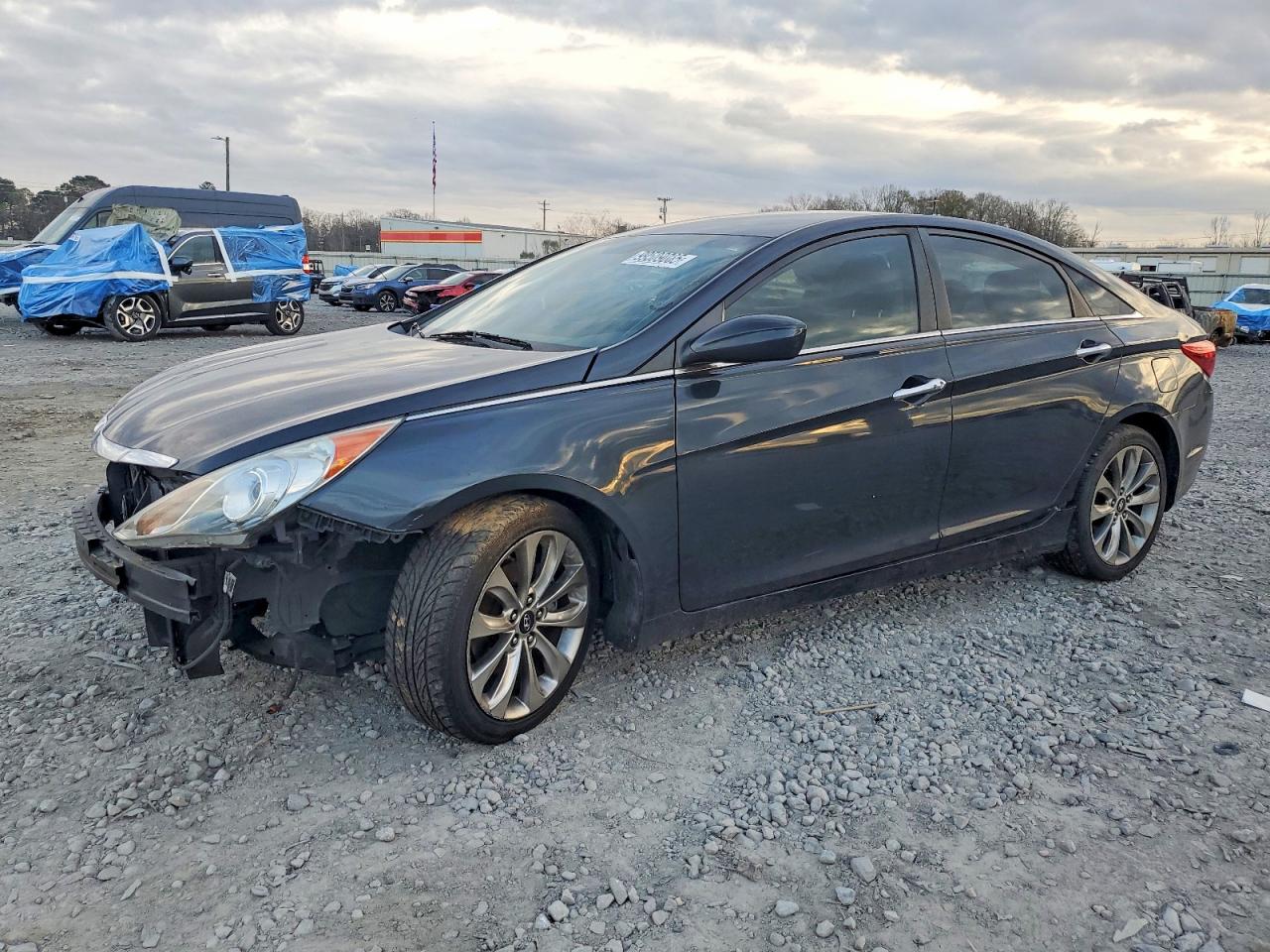 2011 HYUNDAI SONATA