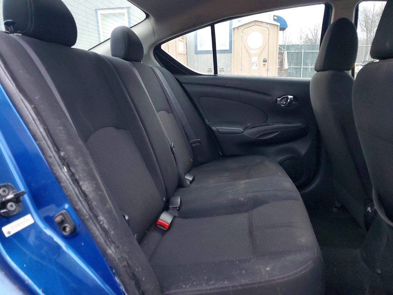 2014 NISSAN VERSA S photo 10