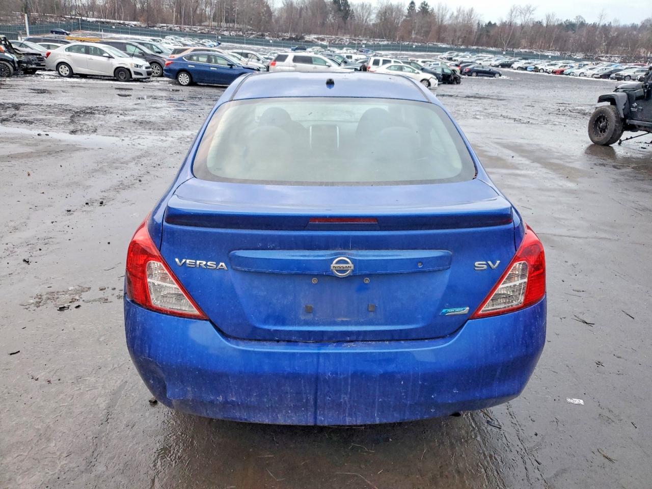 2014 NISSAN VERSA S photo 6