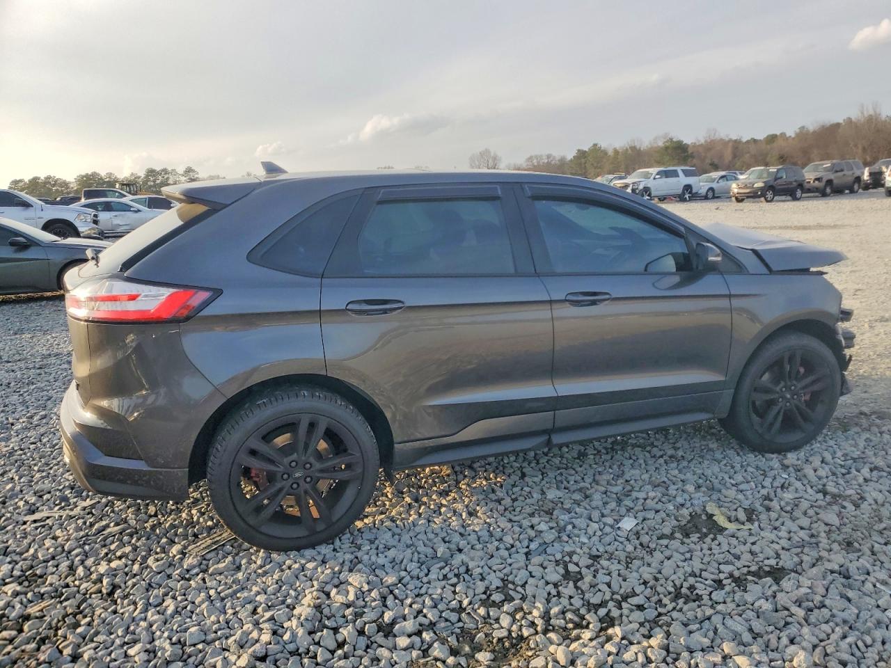 2019 FORD EDGE ST photo 3