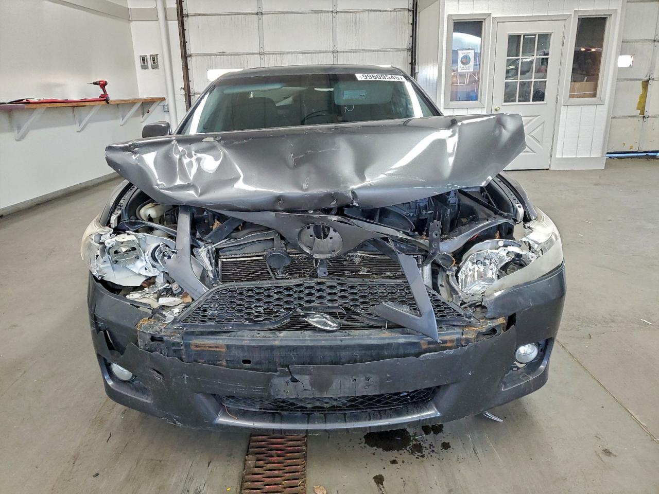 2010 TOYOTA CAMRY BASE photo 5