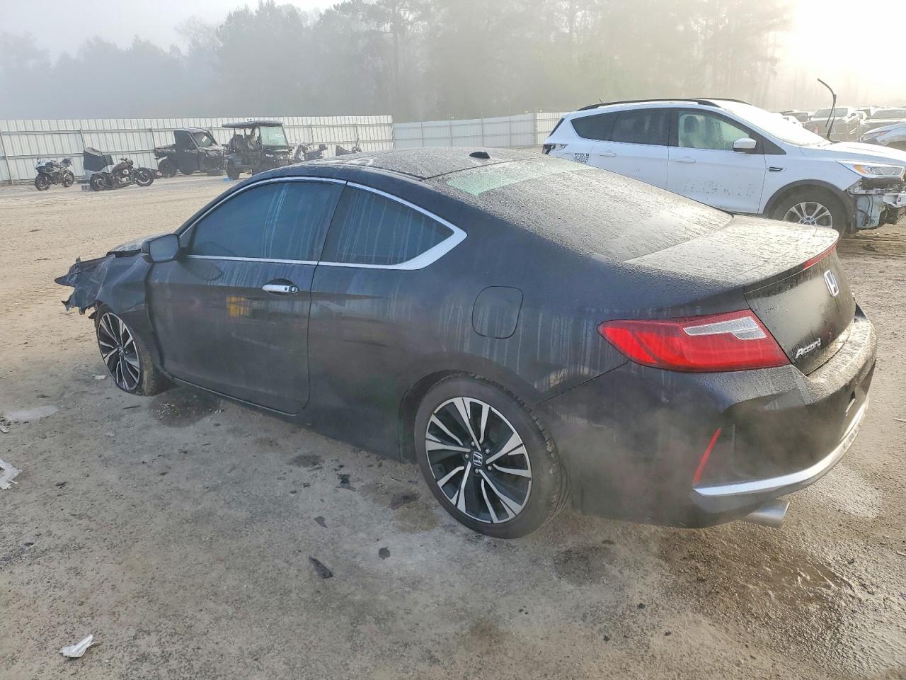 2017 HONDA ACCORD EXL photo 2