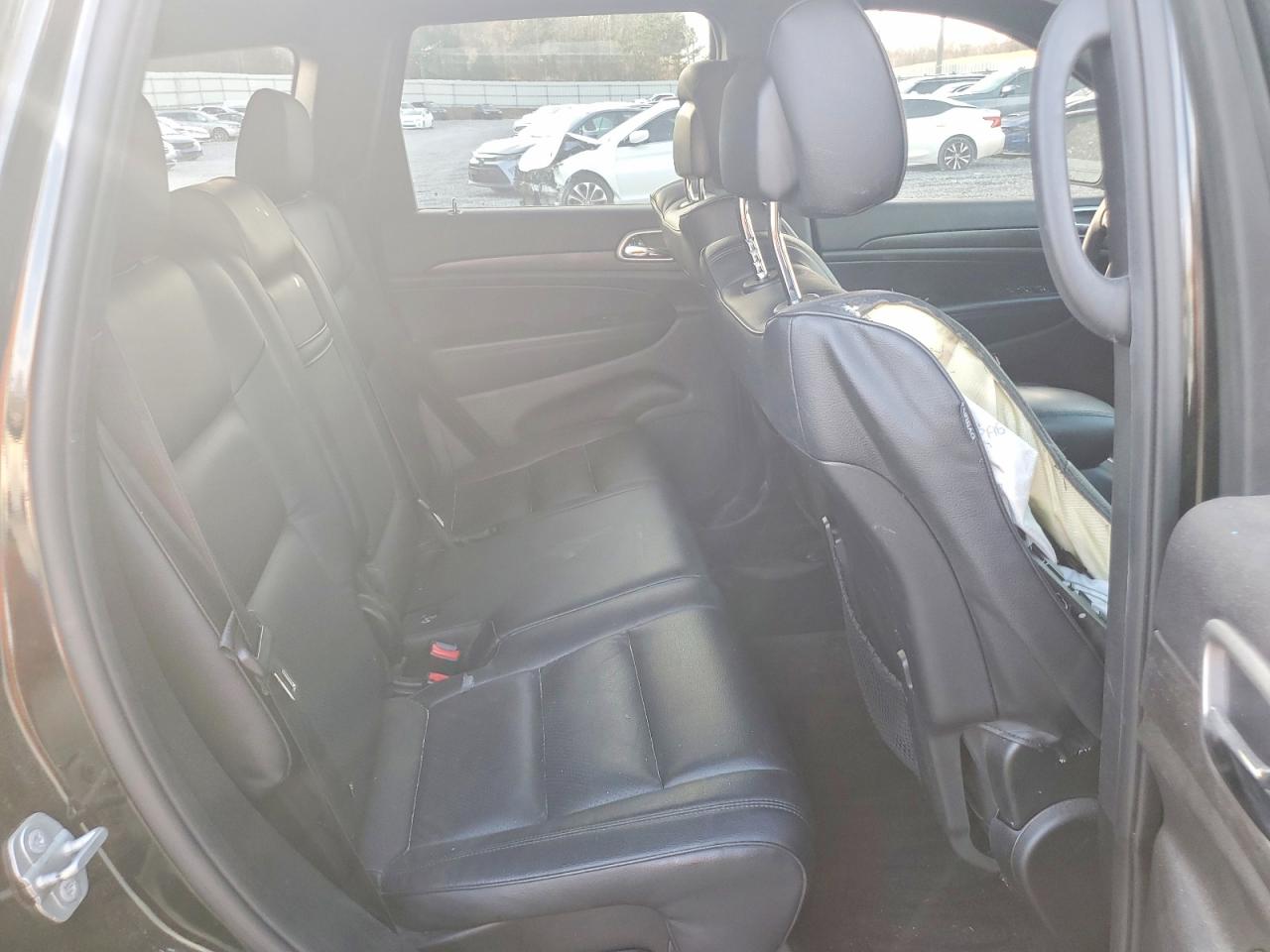 2018 JEEP GRAND CHEROKEE LAREDO photo 10