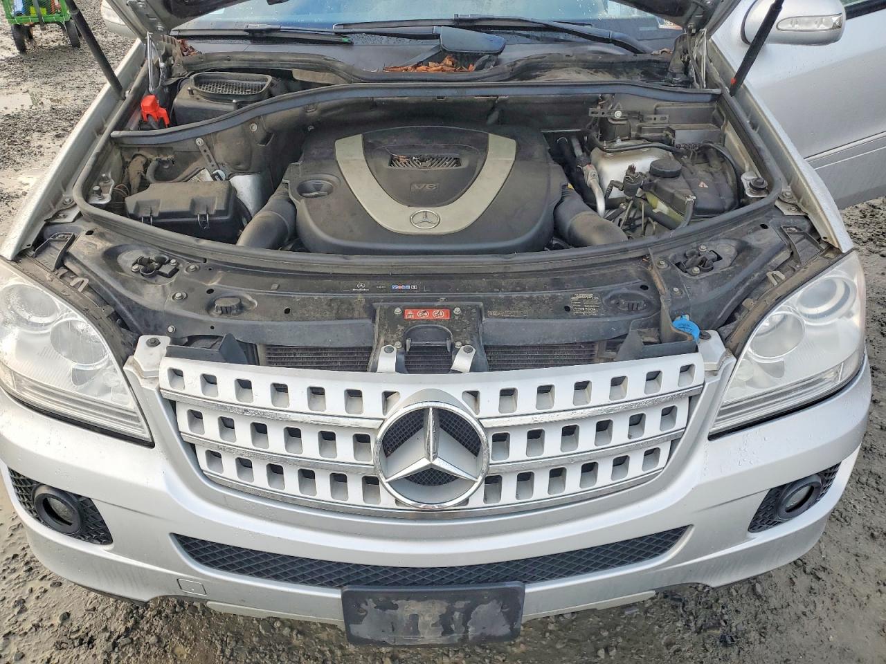 2008 MERCEDES-BENZ ML 350 photo 23