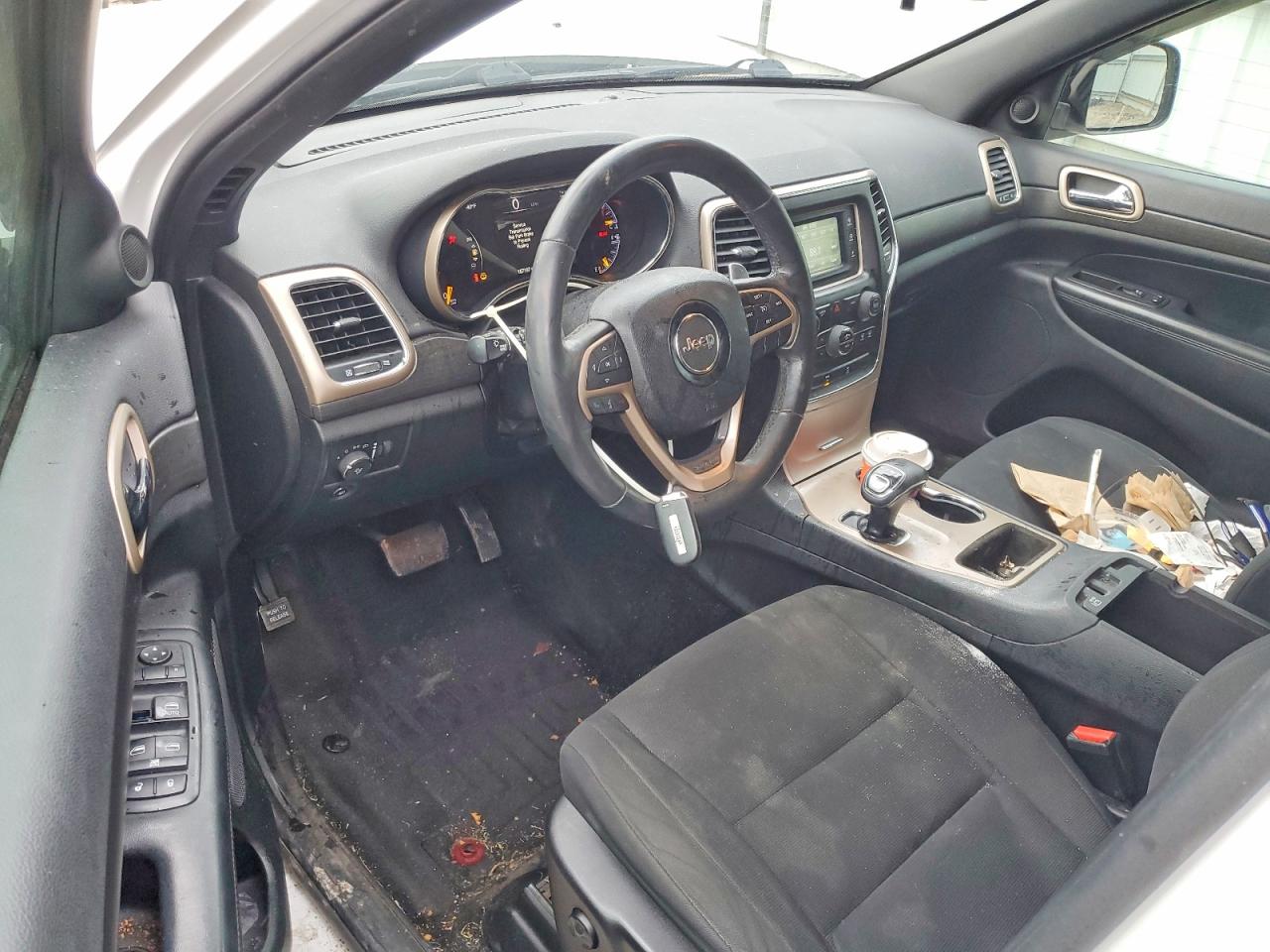 2015 JEEP GRAND CHEROKEE LAREDO photo 8