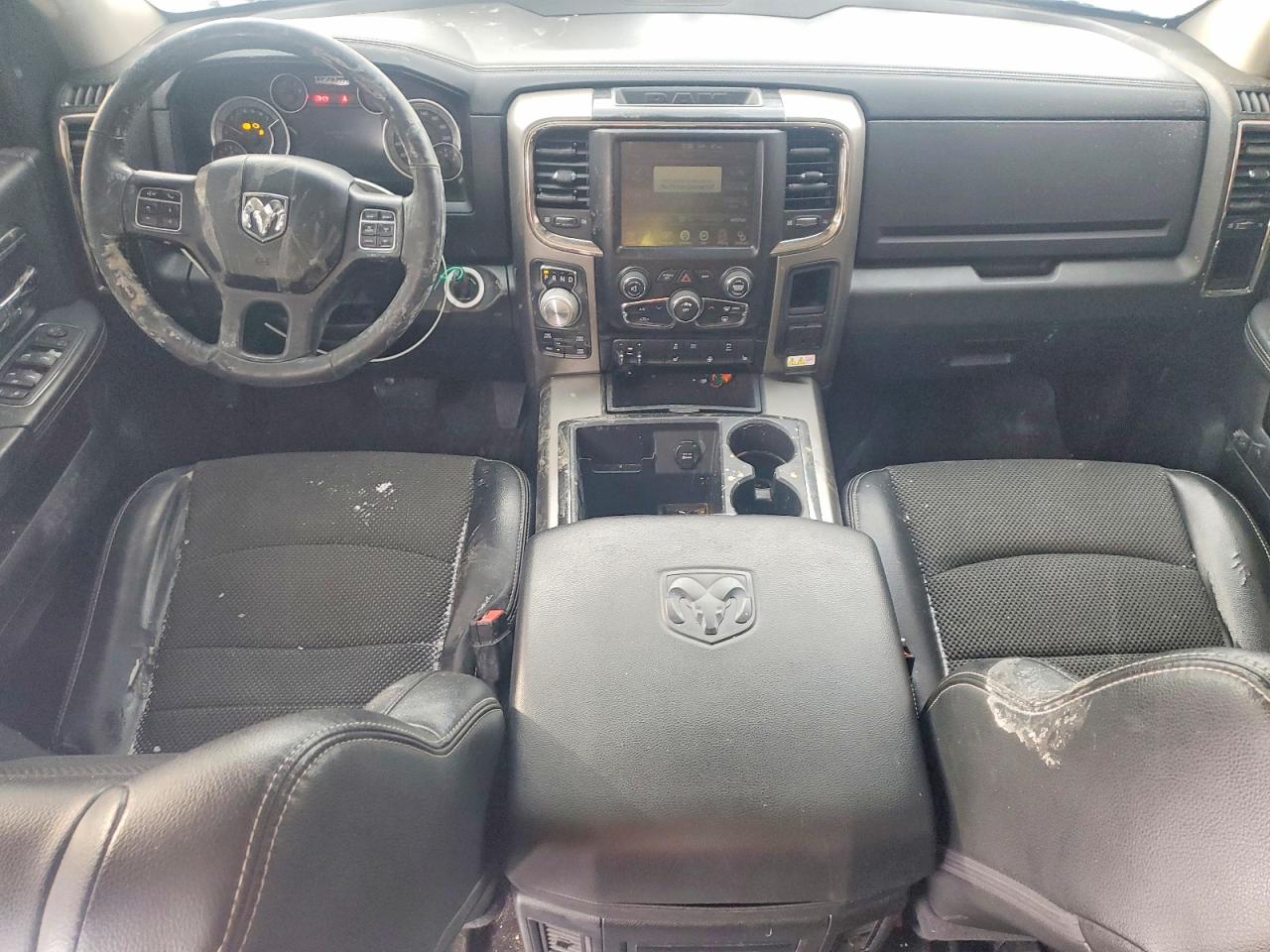 2014 RAM 1500 SPORT photo 8