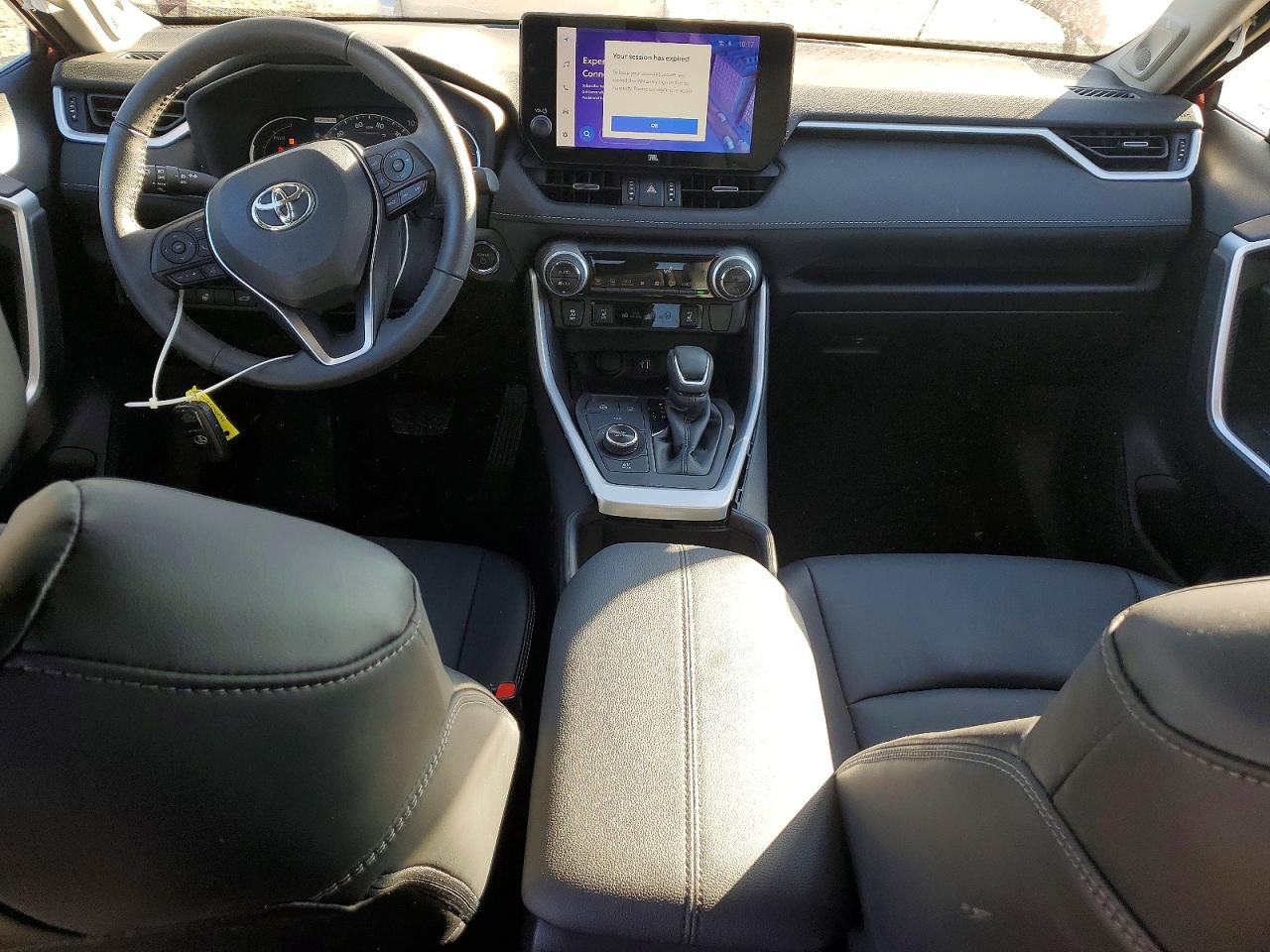 2024 TOYOTA RAV4 XLE PREMIUM photo 15