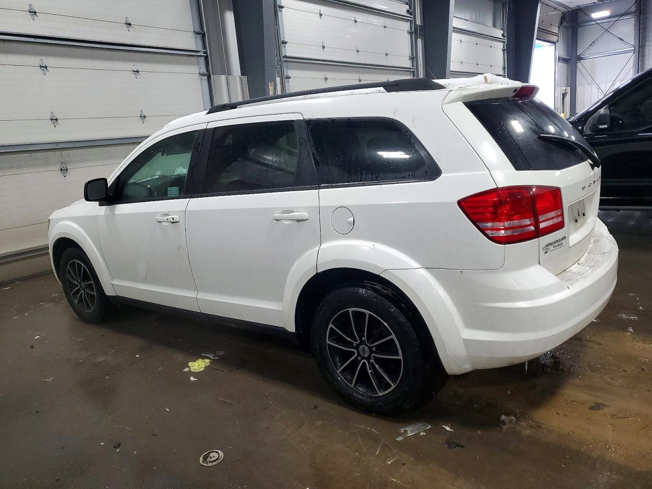 2018 DODGE JOURNEY SE photo 2