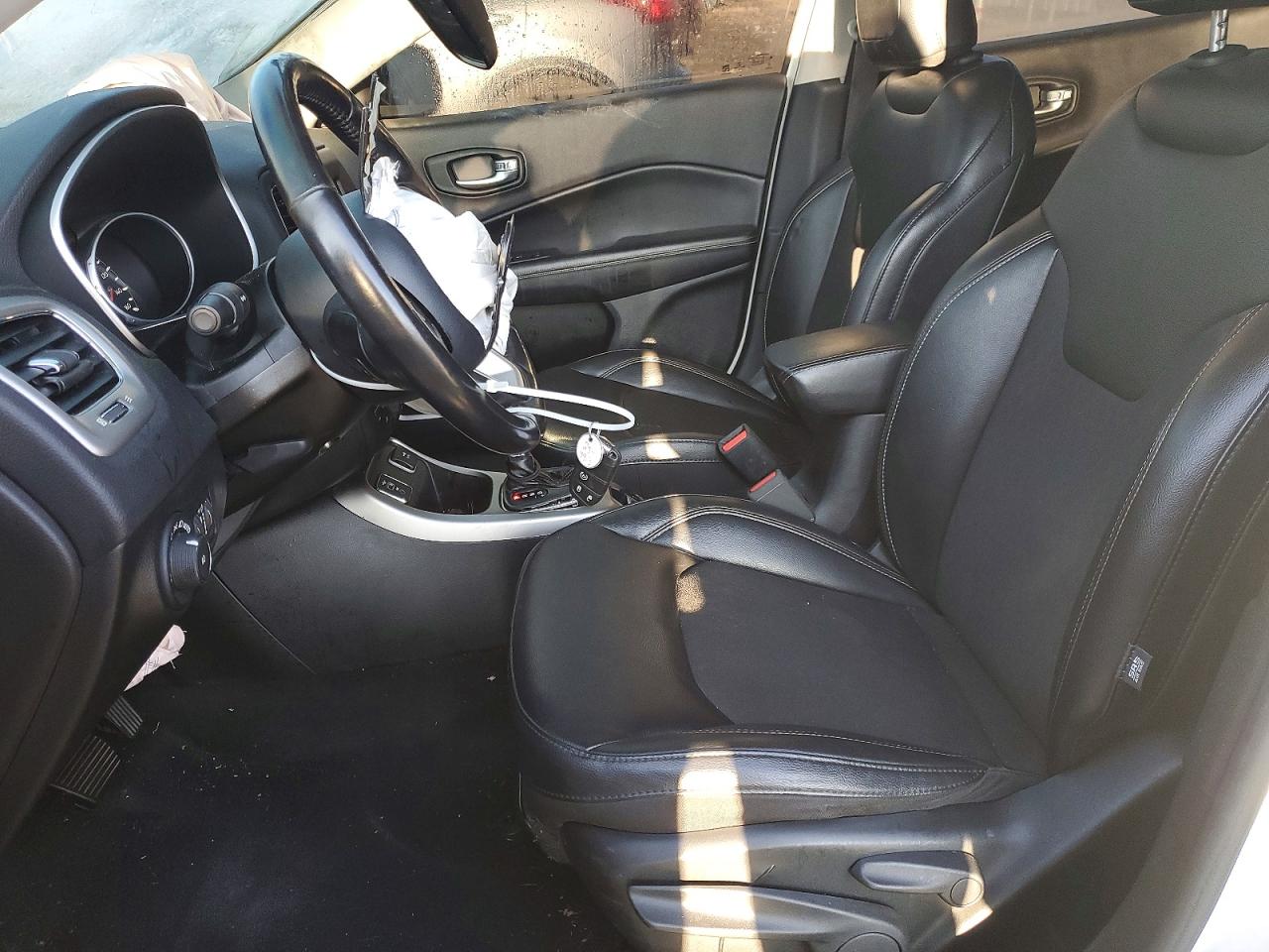 2019 JEEP COMPASS LATITUDE photo 7