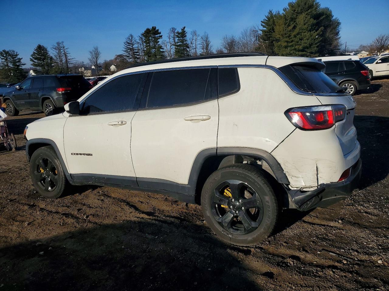 2019 JEEP COMPASS LATITUDE photo 2