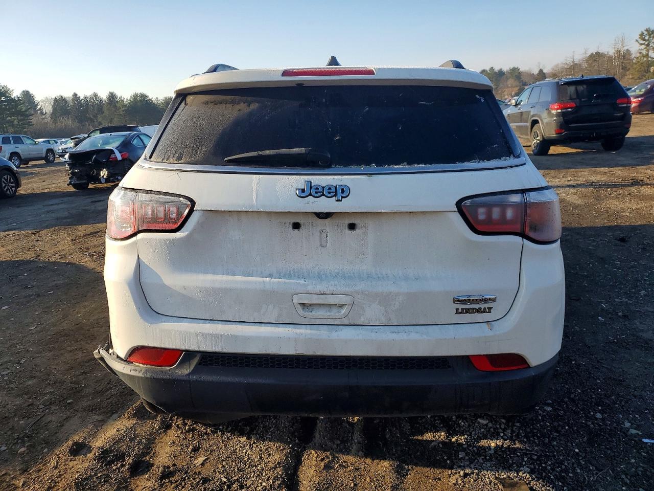 2019 JEEP COMPASS LATITUDE photo 6