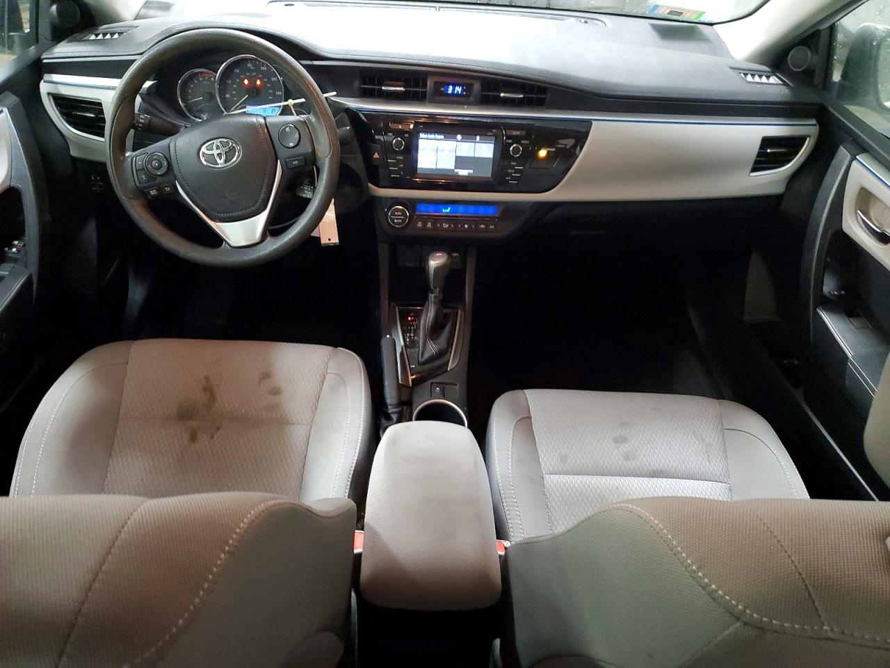 2016 TOYOTA COROLLA L photo 8