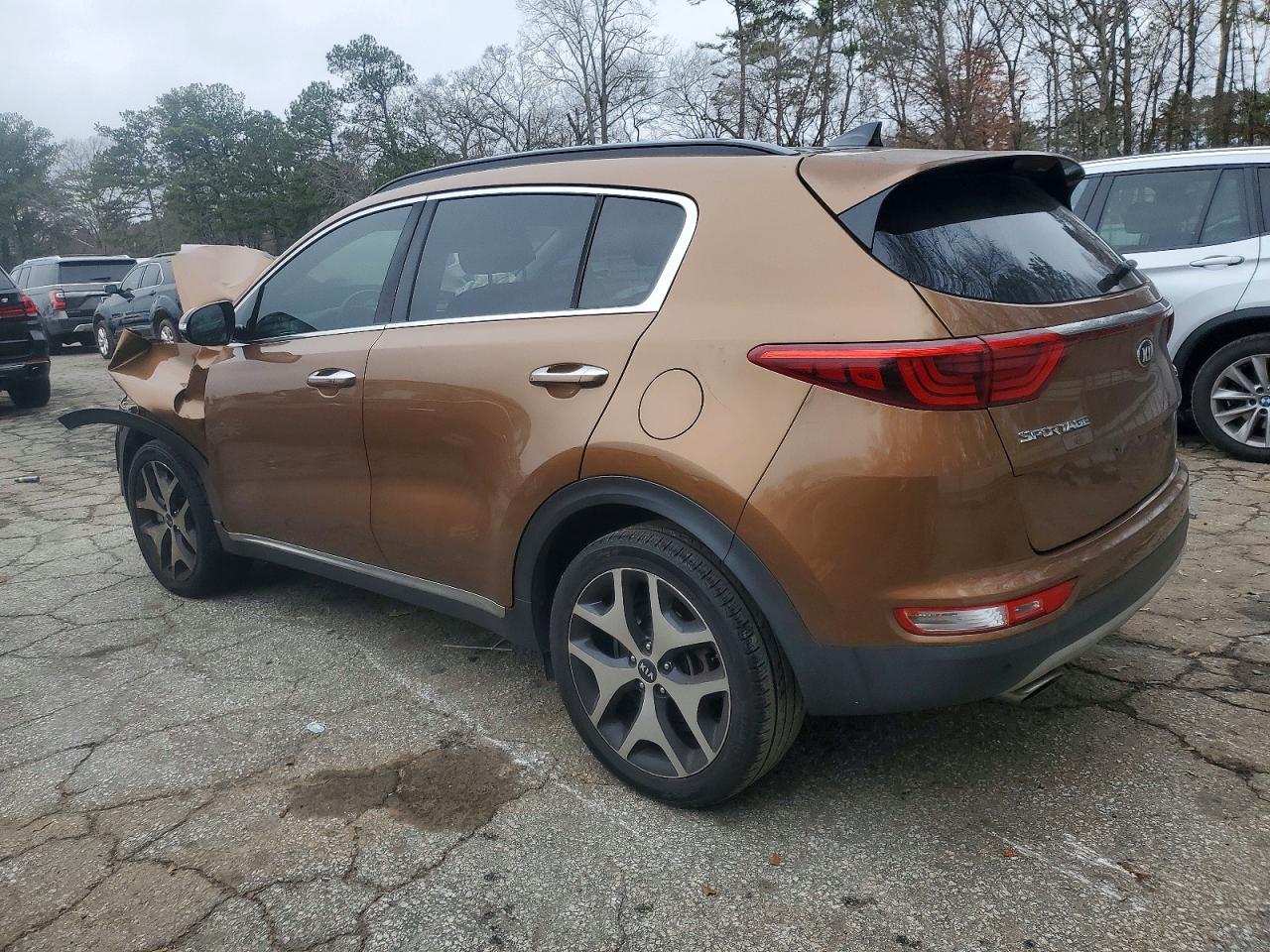 2019 KIA SPORTAGE SX photo 2