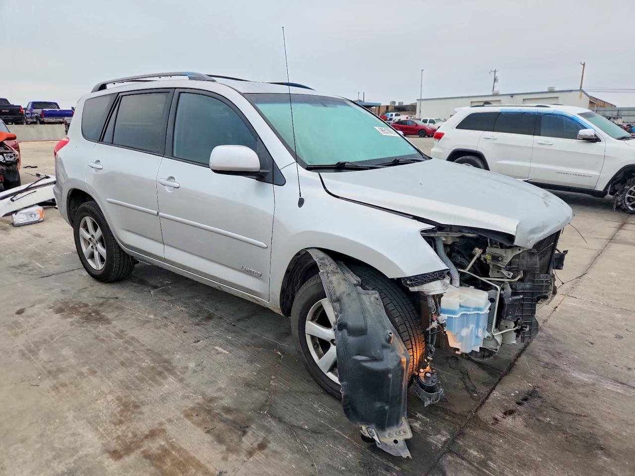 2008 TOYOTA RAV4 LIMITED photo 4