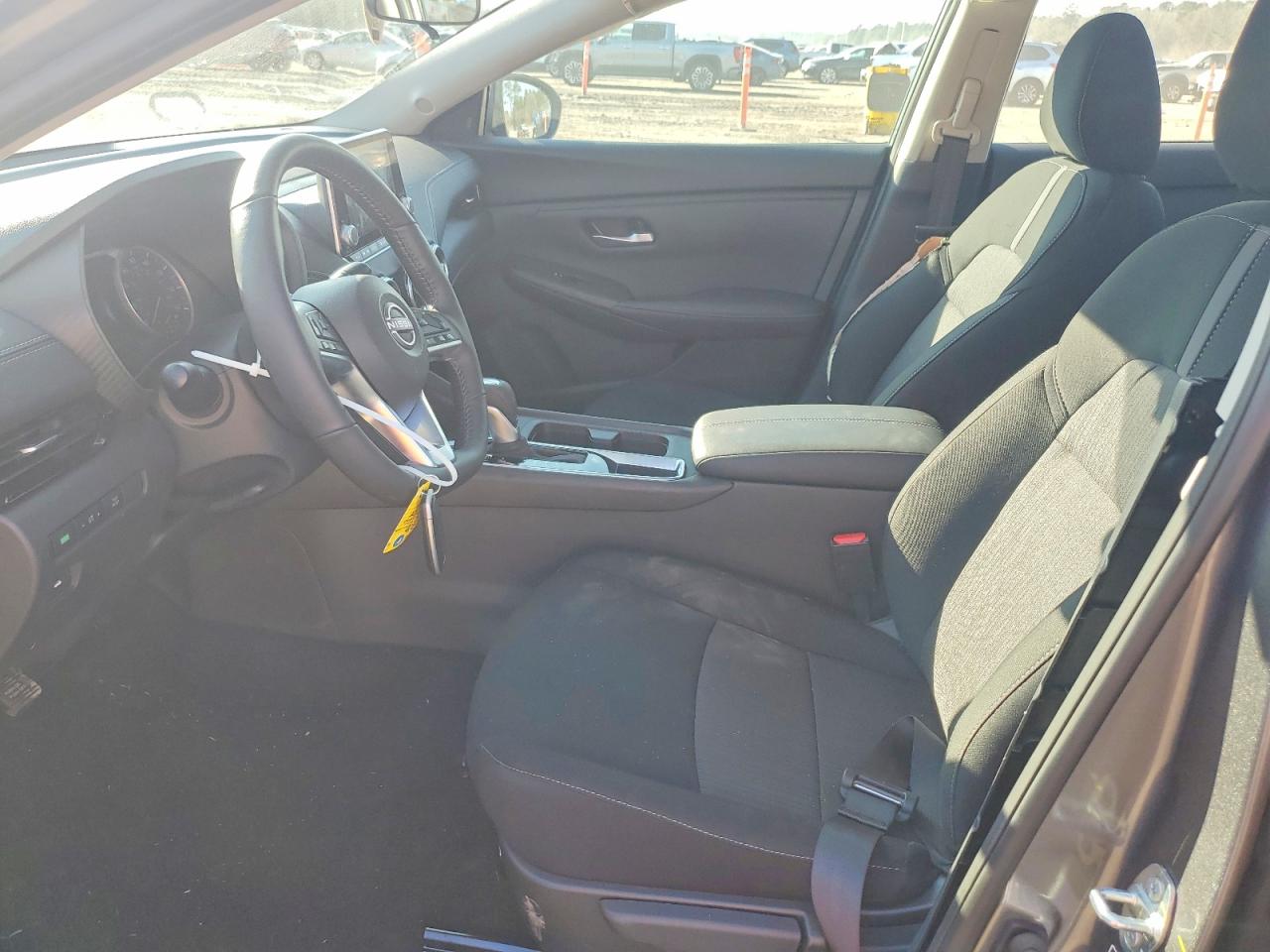 2025 NISSAN SENTRA SV photo 7