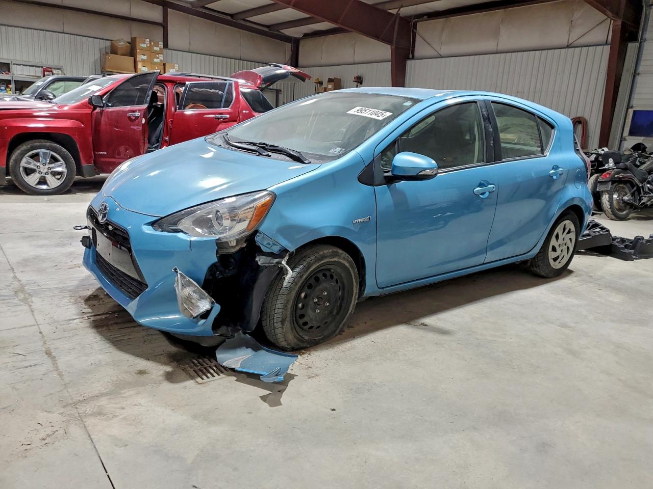 2016 TOYOTA PRIUS C