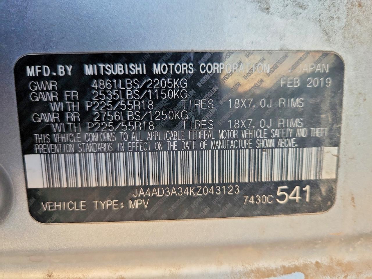 2019 MITSUBISHI OUTLANDER SE photo 12