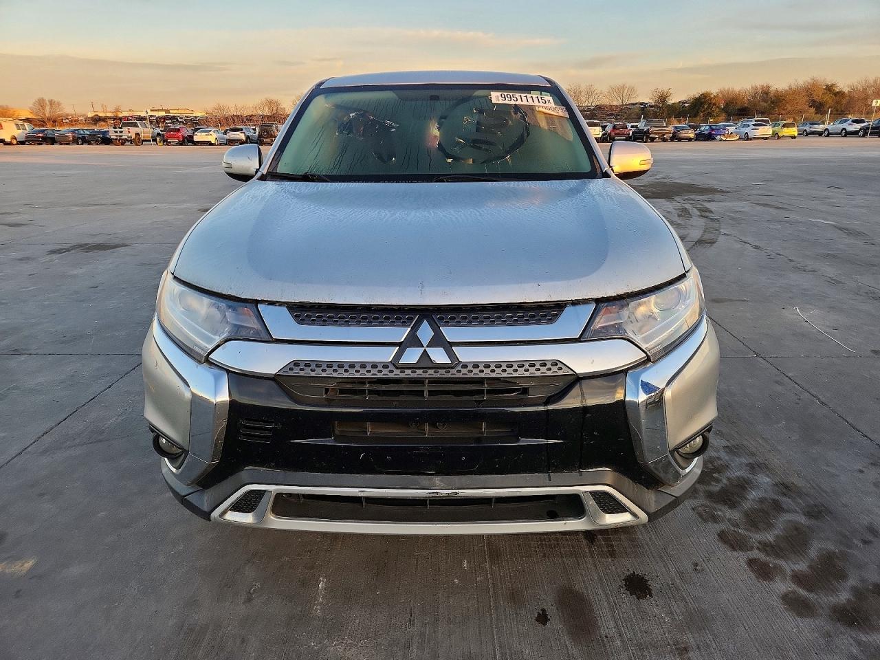 2019 MITSUBISHI OUTLANDER SE photo 5