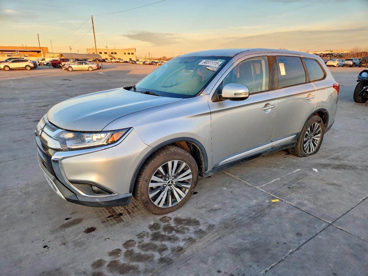 2019 MITSUBISHI OUTLANDER
