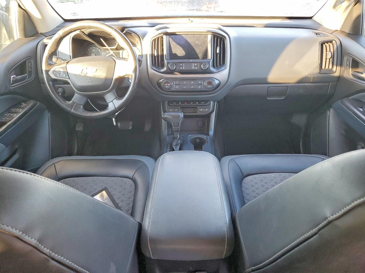 2019 CHEVROLET COLORADO Z71 photo 8