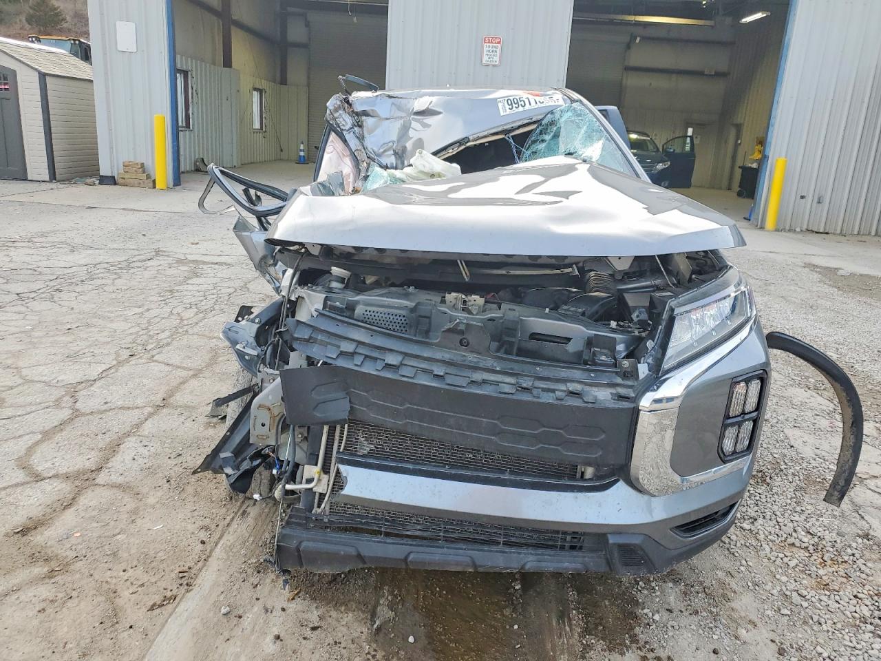 2023 MITSUBISHI OUTLANDER SPORT S/SE photo 5