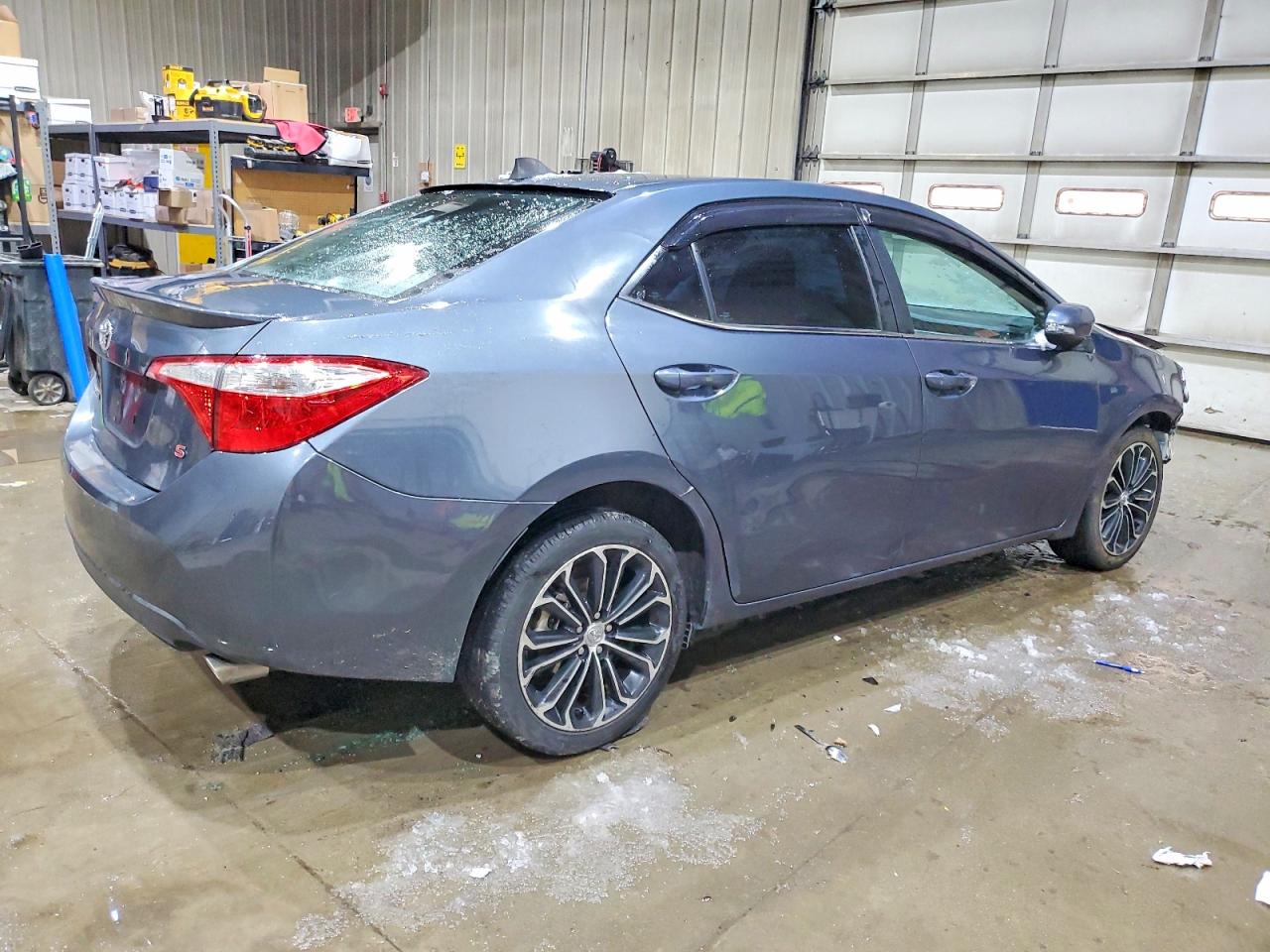 2014 TOYOTA COROLLA S PLUS photo 3