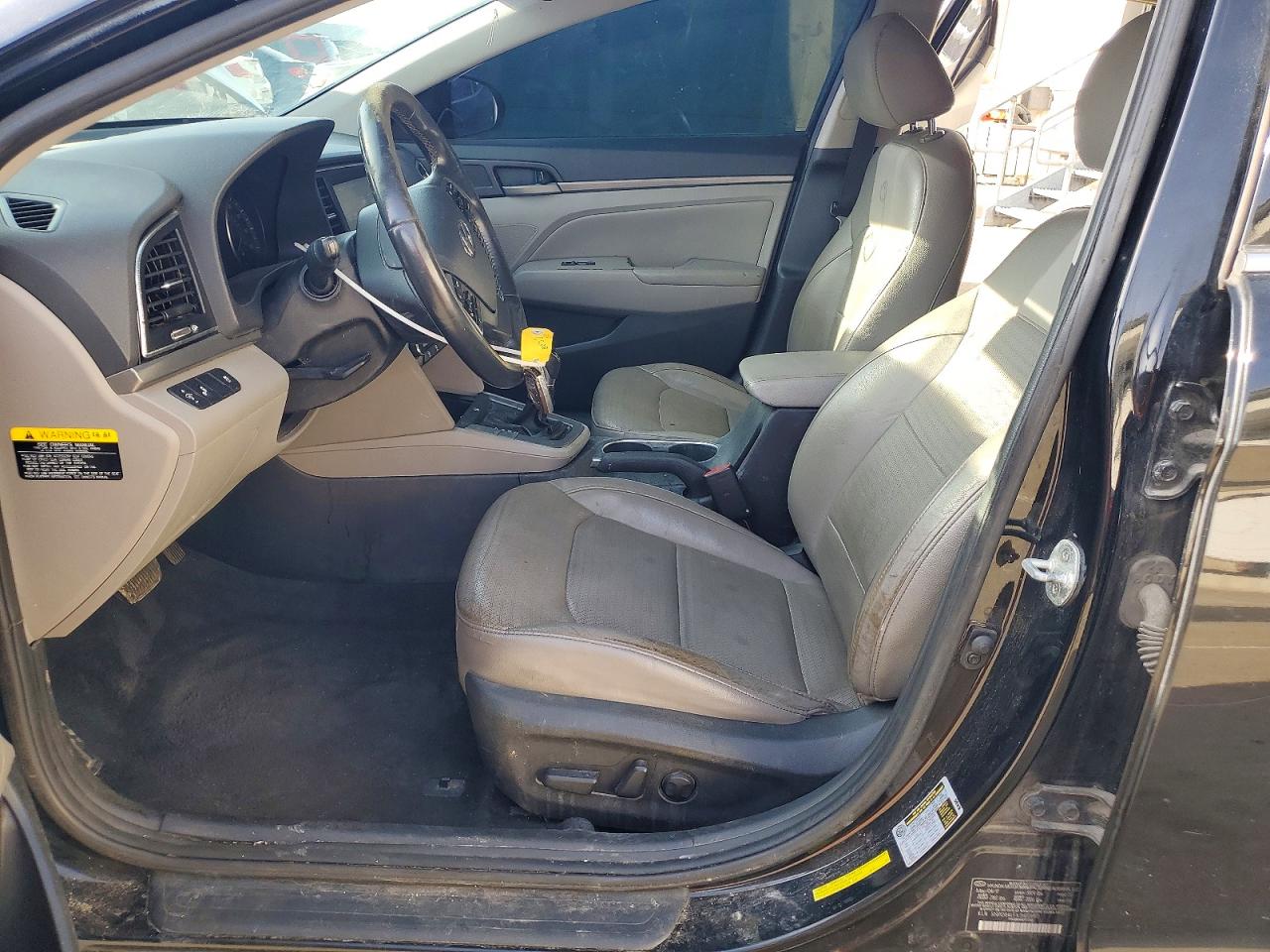 2018 HYUNDAI ELANTRA SEL photo 7