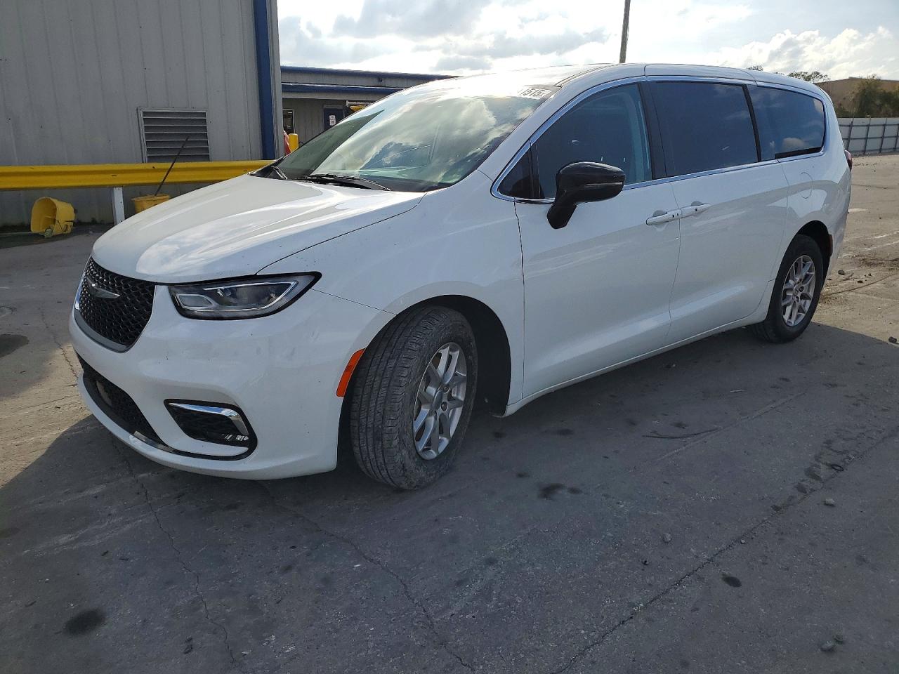 2024 CHRYSLER PACIFICA