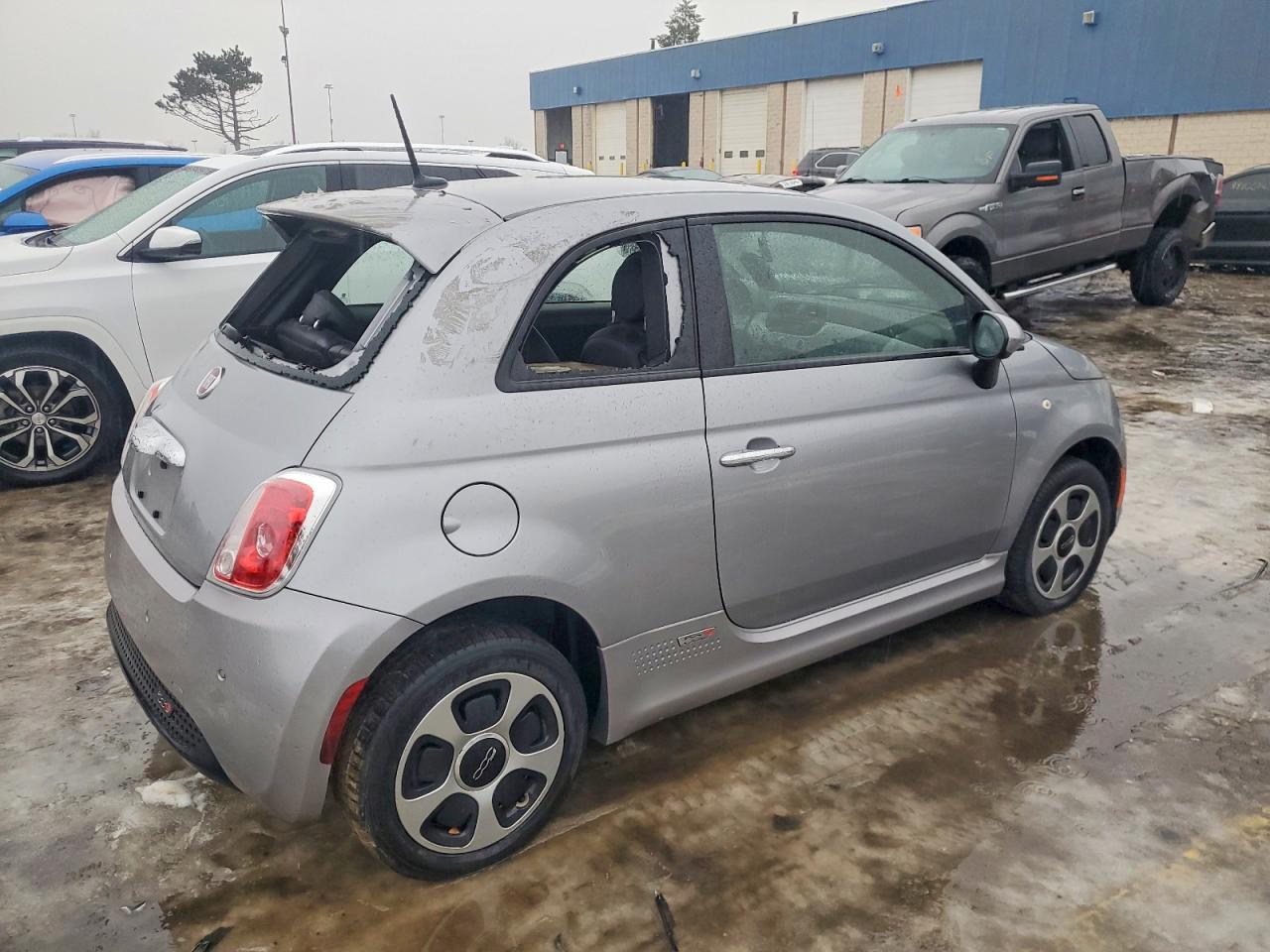 2015 FIAT 500 ELECTRIC photo 3