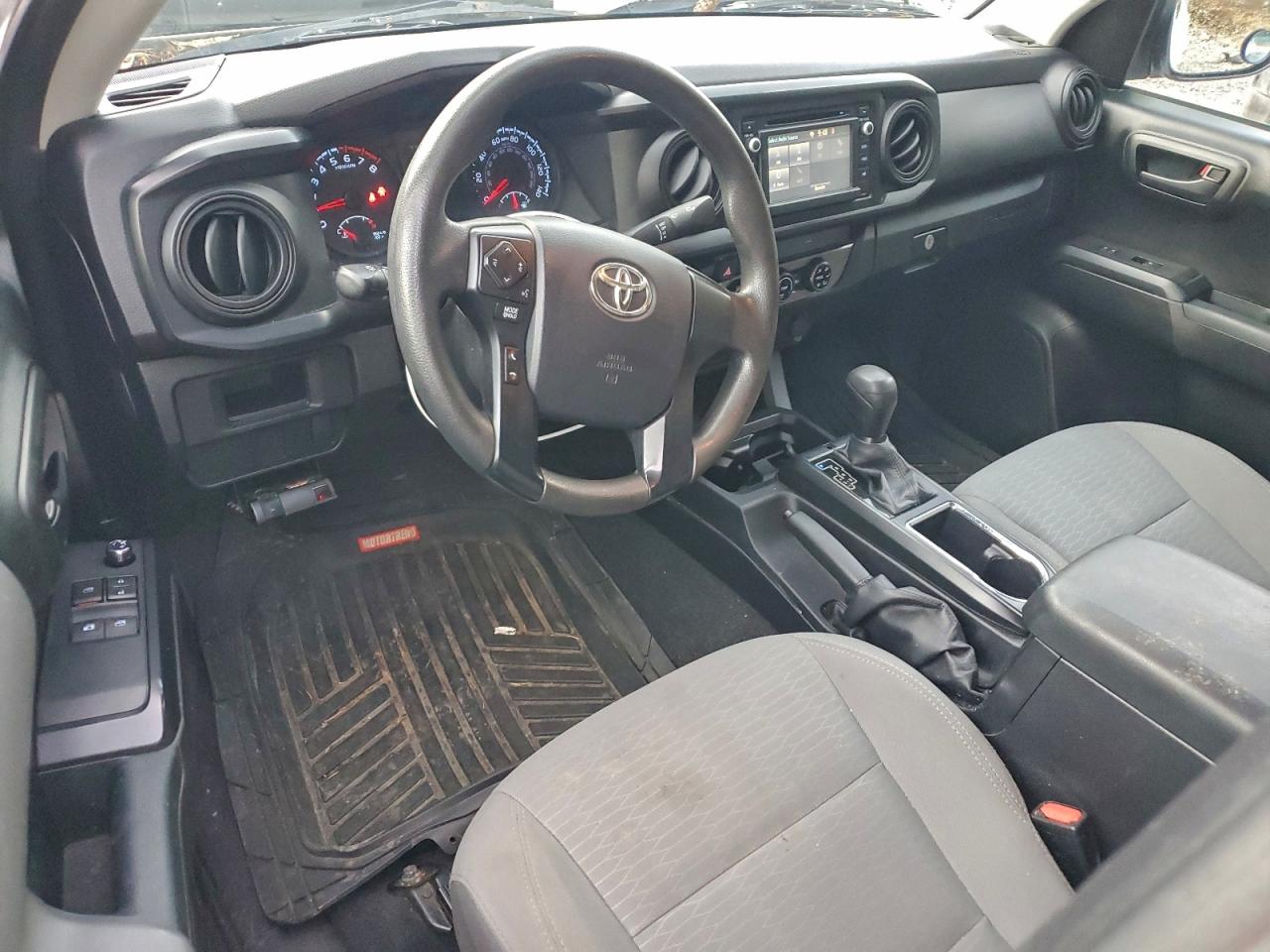 2017 TOYOTA TACOMA ACCESS CAB photo 8